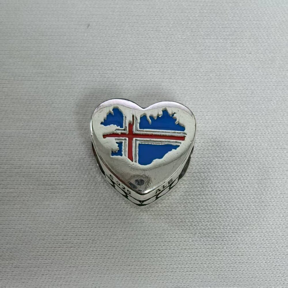 Pandora ICELAND Exclusive Travel Heart Charm Pendant, S925 Silver Jewelry